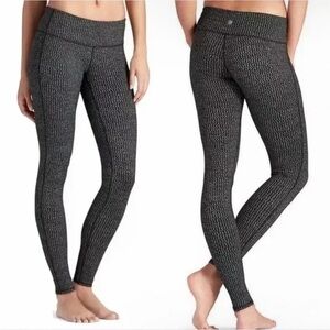 Athleta Charcoal Heart Beat Chaturanga Tight Size Small Tall